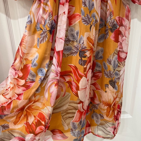 Sold NEW chiffon mock neck elegant floral puff sleeve dress - Picture 4 of 7